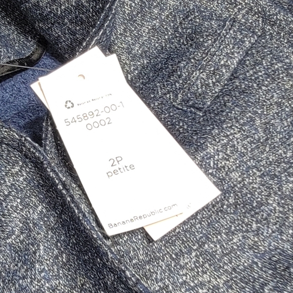 NWT Banana Republic Textured Knit Boyfriend Indigo Women's Blazer Size 2P - Picture 4 of 12